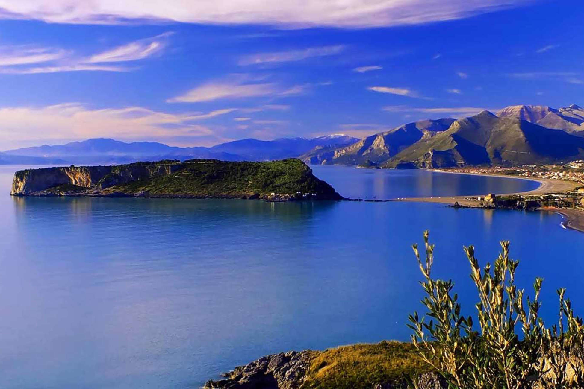 Si scrive “ Le Magnolie ”<br> si legge “Famiglia” 