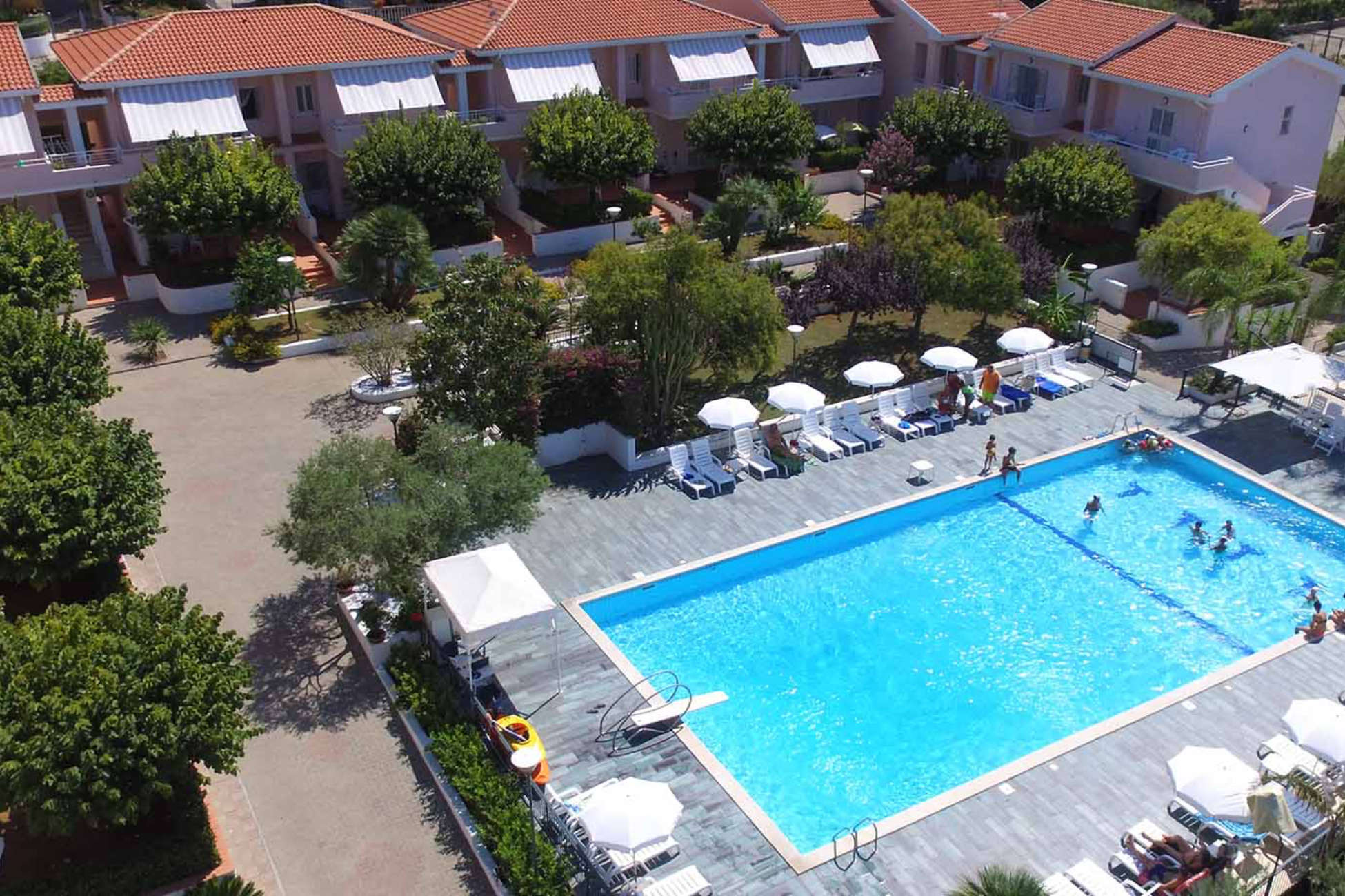 Si scrive “ Le Magnolie ”<br> si legge “Famiglia”